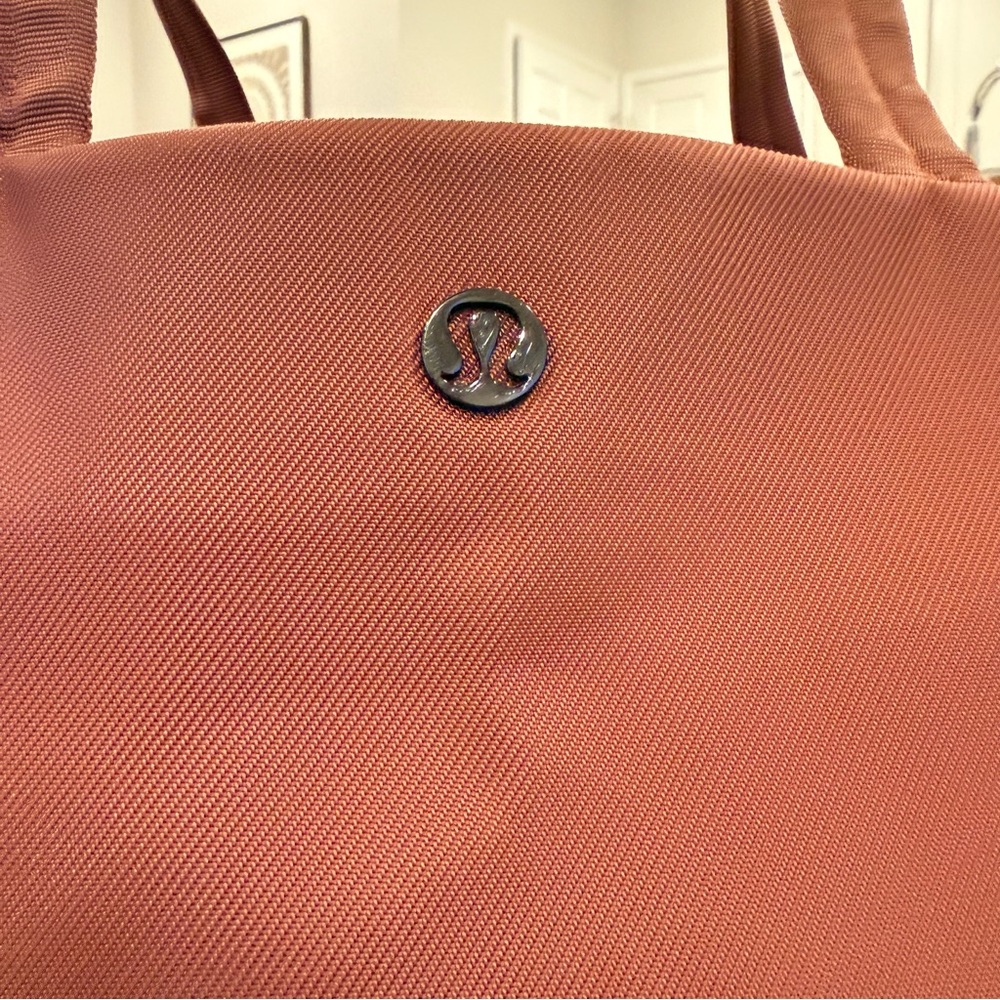 Lululemon Go Getter Bag 2.0 25L - Picture 2 of 14
